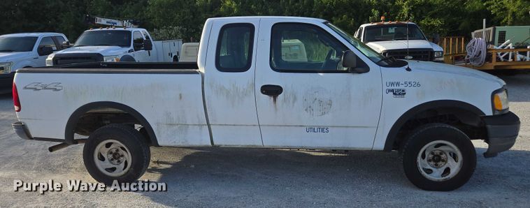 image for item DU2649 2003 Ford F150 Ext. Cab pickup truck