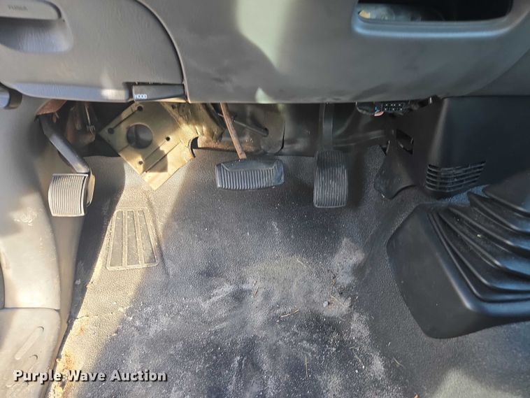 image for item DU2649 2003 Ford F150 Ext. Cab pickup truck