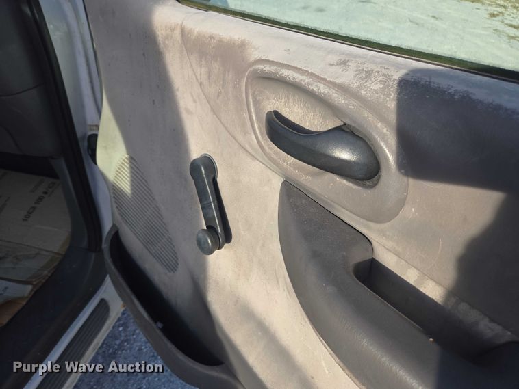 image for item DU2649 2003 Ford F150 Ext. Cab pickup truck