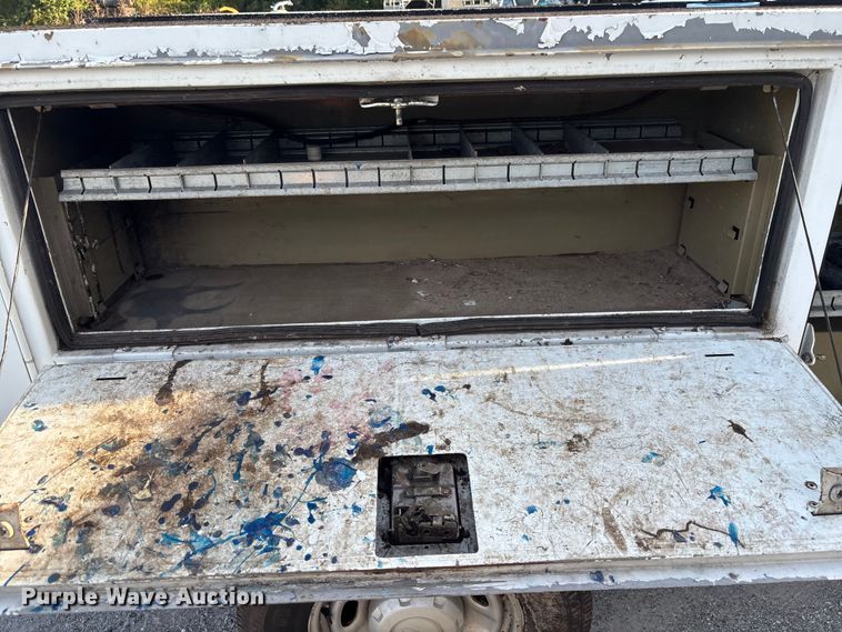 image for item DU2650 2015 Ford F250 Super Duty XL Ext. Cab utility bed pickup truck