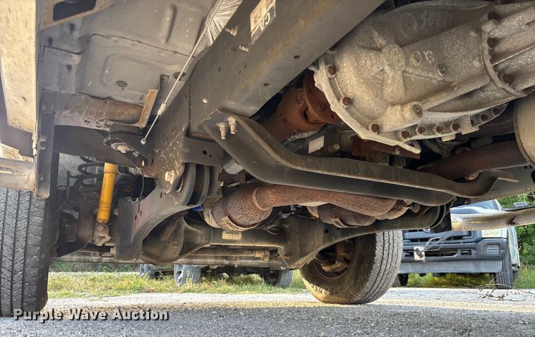 image for item DU2650 2015 Ford F250 Super Duty XL Ext. Cab utility bed pickup truck