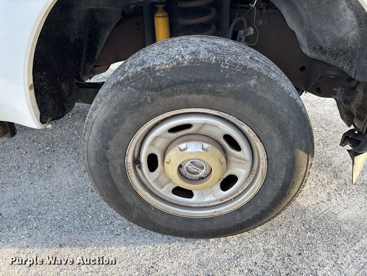 image for item DU2650 2015 Ford F250 Super Duty XL Ext. Cab utility bed pickup truck