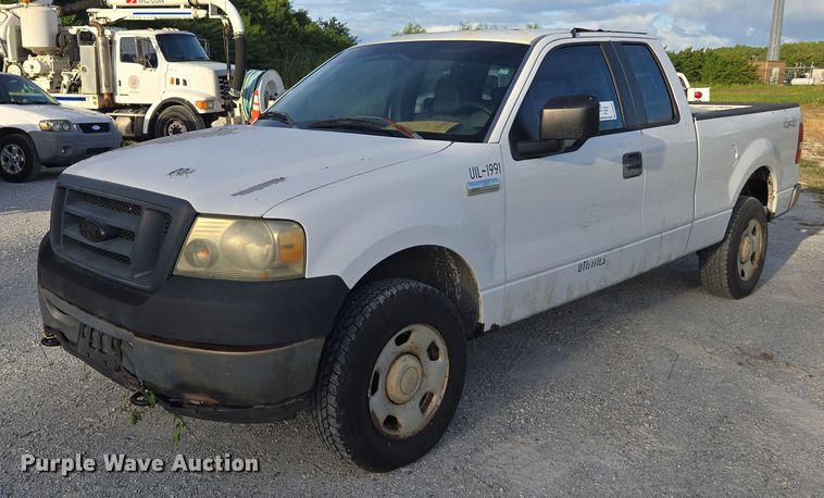 image for item DU2651 2006 Ford F150 Ext. Cab pickup truck