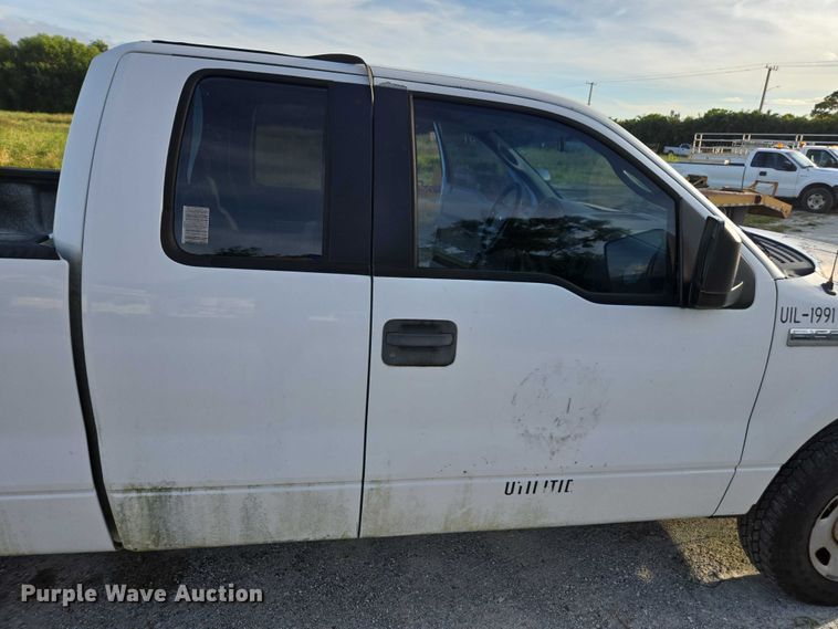 image for item DU2651 2006 Ford F150 Ext. Cab pickup truck