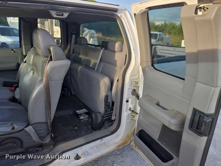 image for item DU2651 2006 Ford F150 Ext. Cab pickup truck