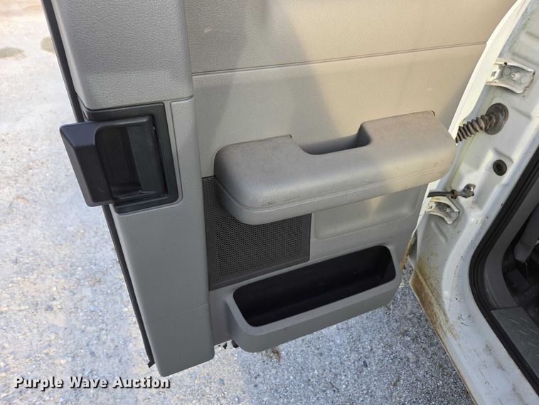 image for item DU2651 2006 Ford F150 Ext. Cab pickup truck