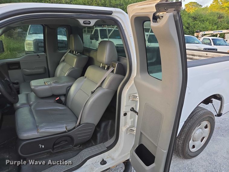 image for item DU2654 2006 Ford F150 pickup truck