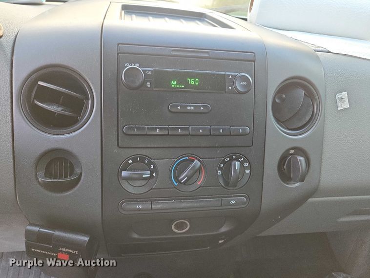 image for item DU2654 2006 Ford F150 pickup truck