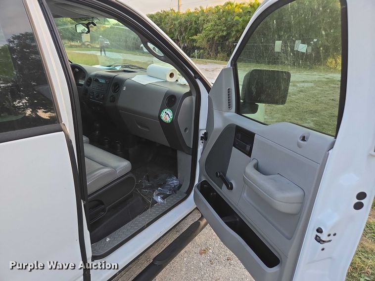 image for item DU2654 2006 Ford F150 pickup truck