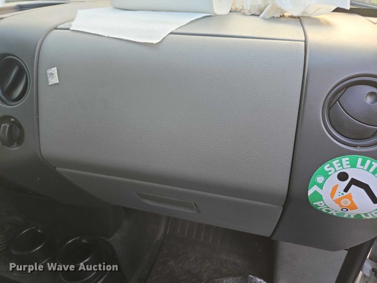 image for item DU2654 2006 Ford F150 pickup truck