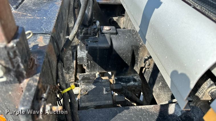 image for item DV0799 2004 Sterling L9500 dump truck