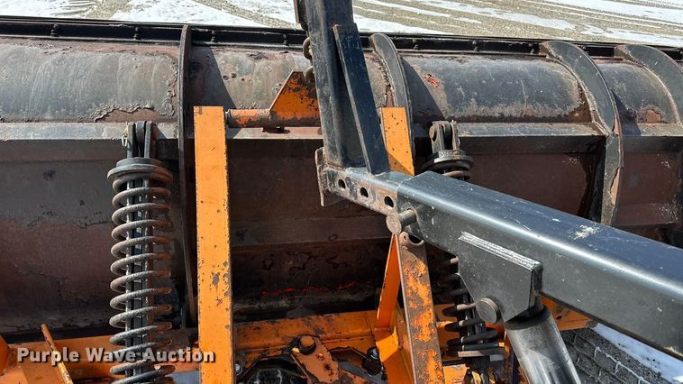 image for item DV0799 2004 Sterling L9500 dump truck