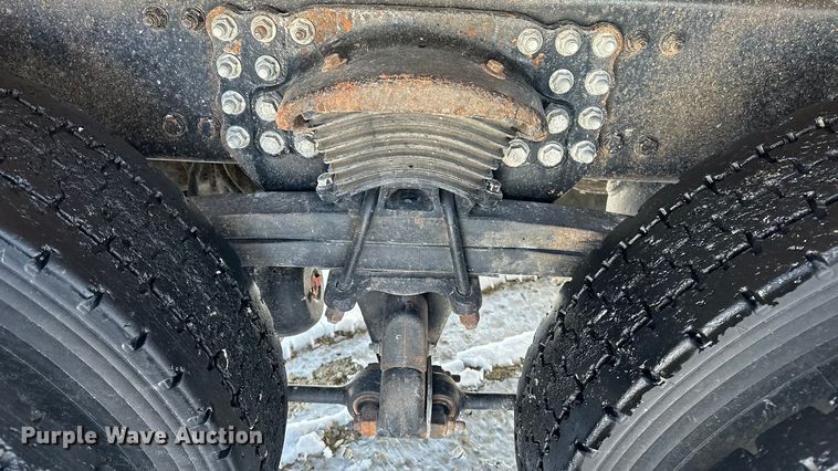 image for item DV0799 2004 Sterling L9500 dump truck