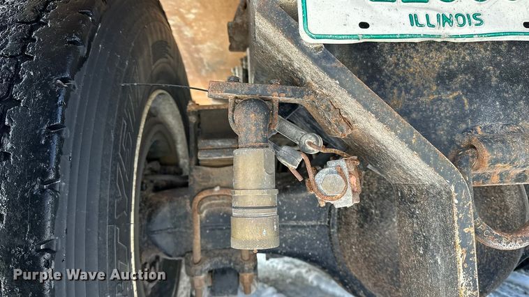 image for item DV0799 2004 Sterling L9500 dump truck