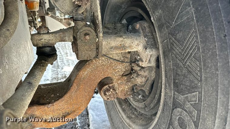 image for item DV0799 2004 Sterling L9500 dump truck