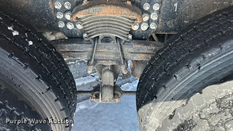 image for item DV0799 2004 Sterling L9500 dump truck