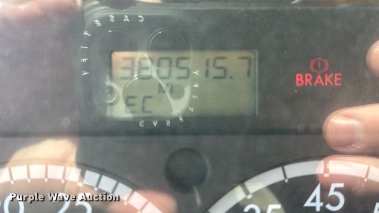 image for item DV0799 2004 Sterling L9500 dump truck