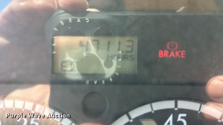 image for item DV0799 2004 Sterling L9500 dump truck