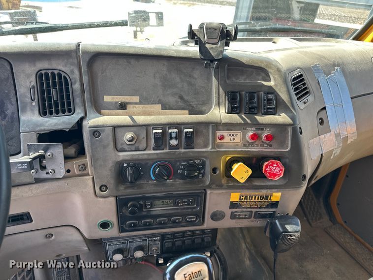 image for item DV0799 2004 Sterling L9500 dump truck