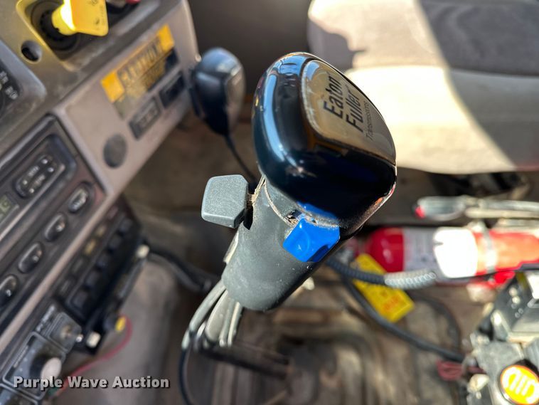 image for item DV0799 2004 Sterling L9500 dump truck