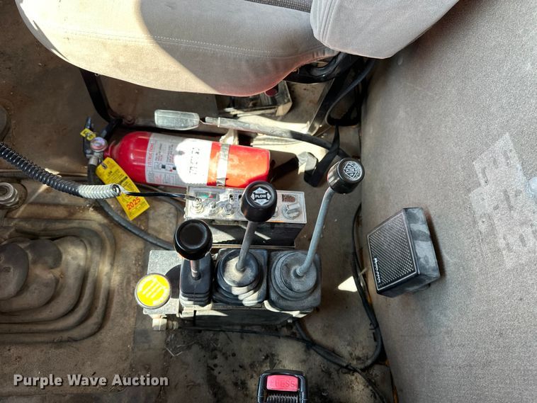 image for item DV0799 2004 Sterling L9500 dump truck