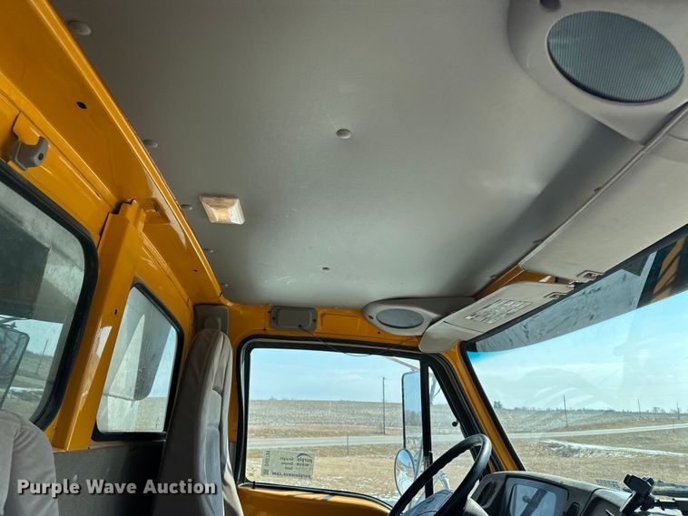 image for item DV0799 2004 Sterling L9500 dump truck