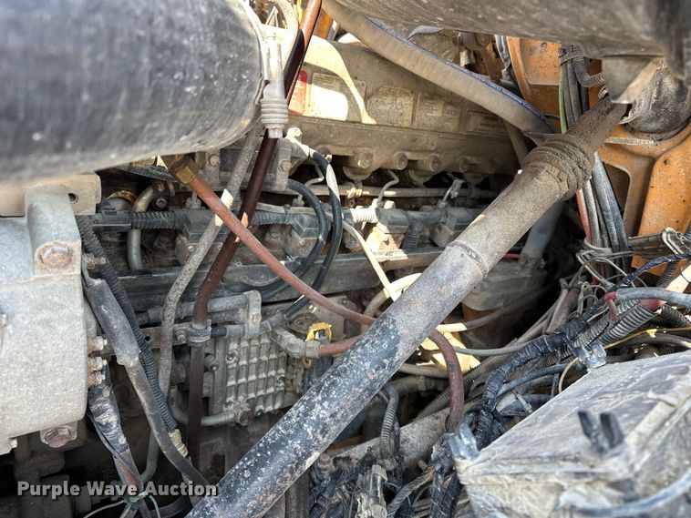 image for item DV0799 2004 Sterling L9500 dump truck