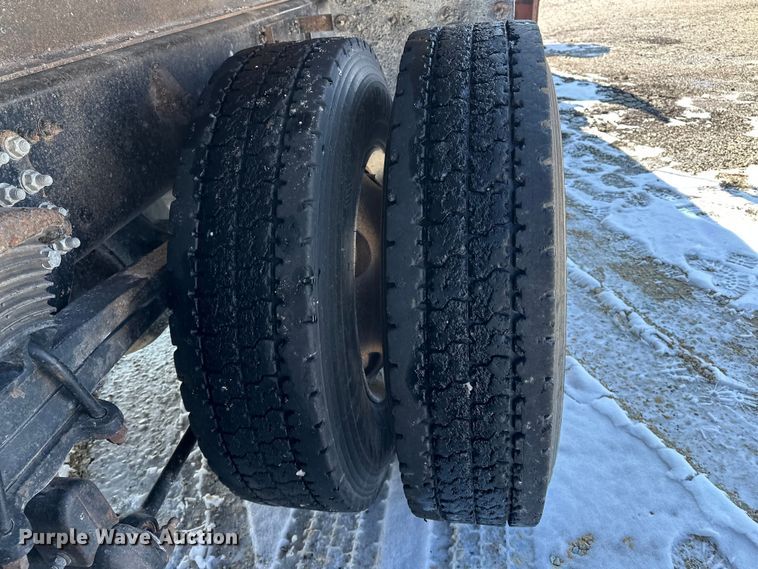 image for item DV0799 2004 Sterling L9500 dump truck