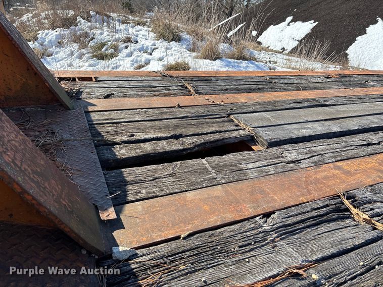 image for item DW7449 1973 Dorsey drop deck equipment trailer