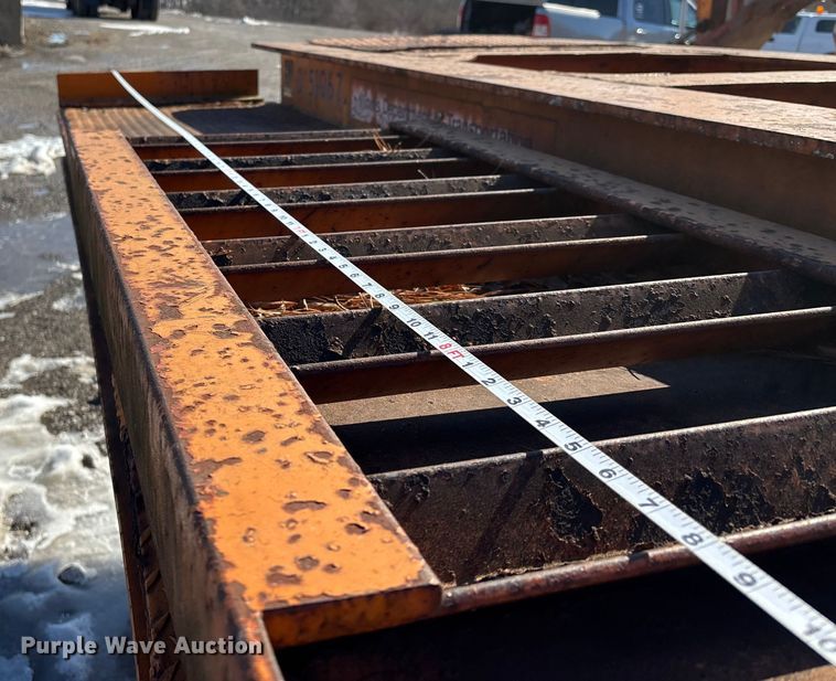 image for item DW7449 1973 Dorsey drop deck equipment trailer