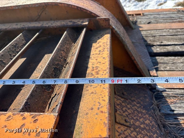 image for item DW7449 1973 Dorsey drop deck equipment trailer