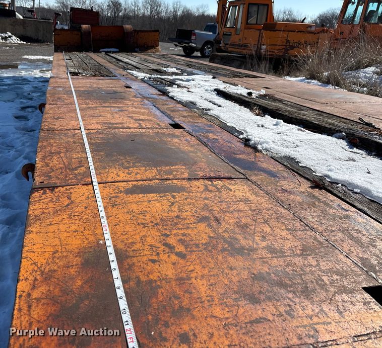 image for item DW7449 1973 Dorsey drop deck equipment trailer