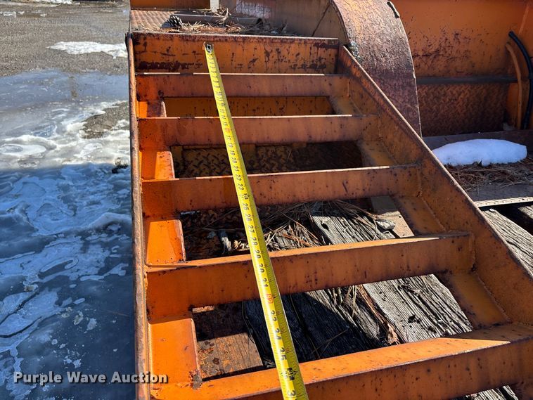 image for item DW7449 1973 Dorsey drop deck equipment trailer