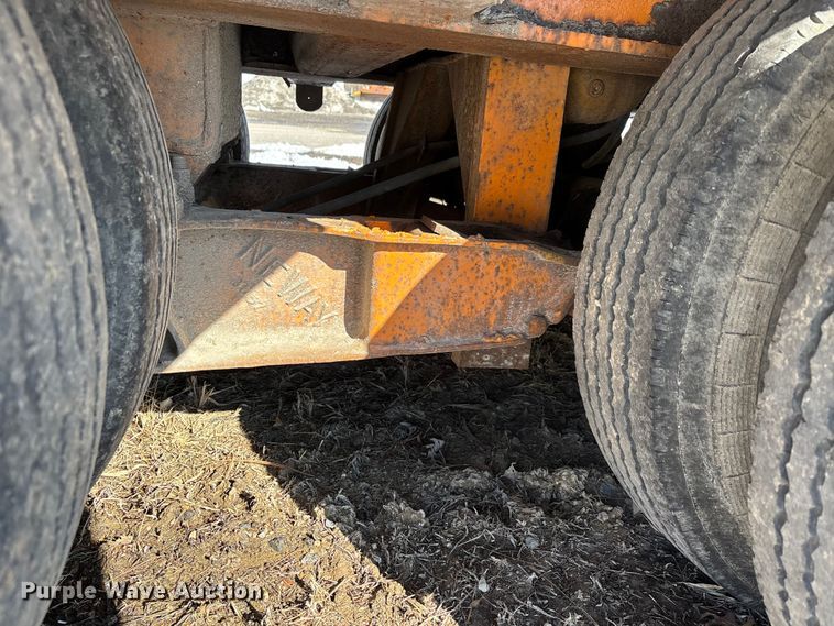 image for item DW7449 1973 Dorsey drop deck equipment trailer