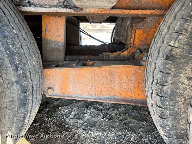 image for item DW7449 1973 Dorsey drop deck equipment trailer