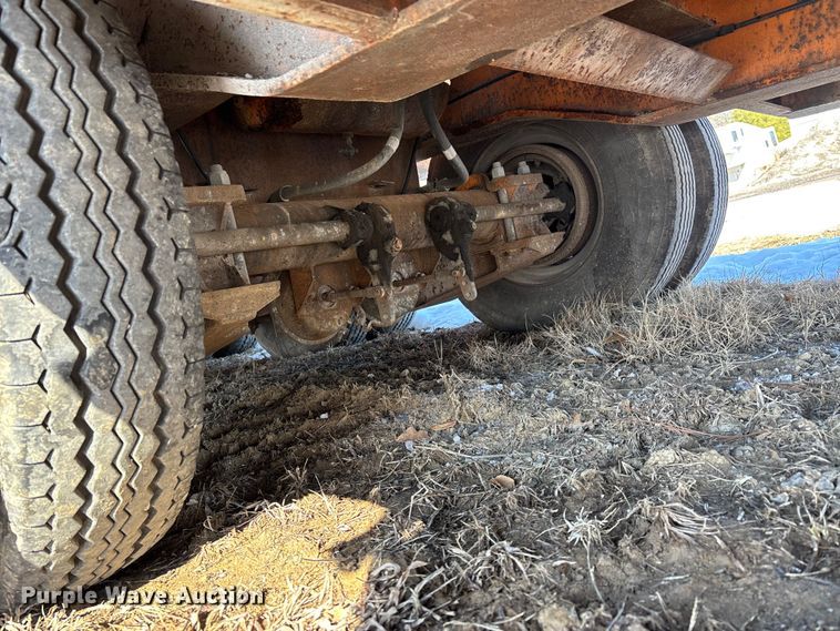 image for item DW7449 1973 Dorsey drop deck equipment trailer