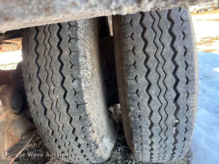 image for item DW7449 1973 Dorsey drop deck equipment trailer