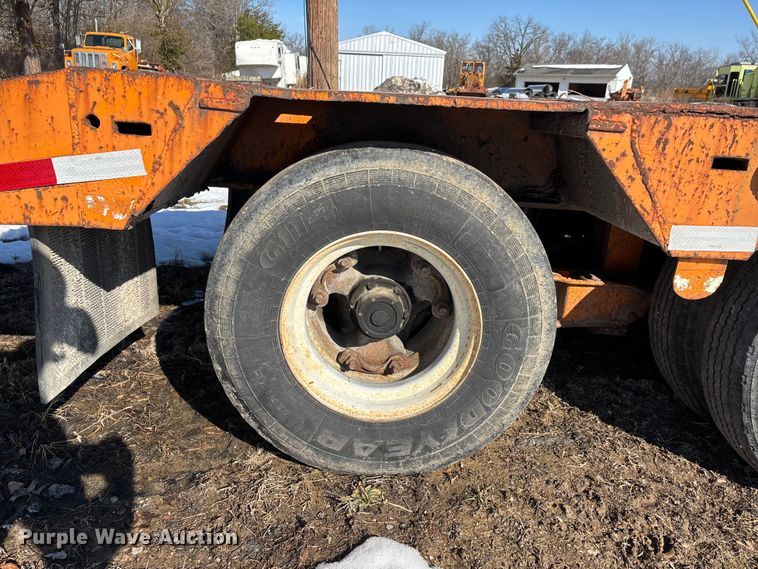 image for item DW7449 1973 Dorsey drop deck equipment trailer