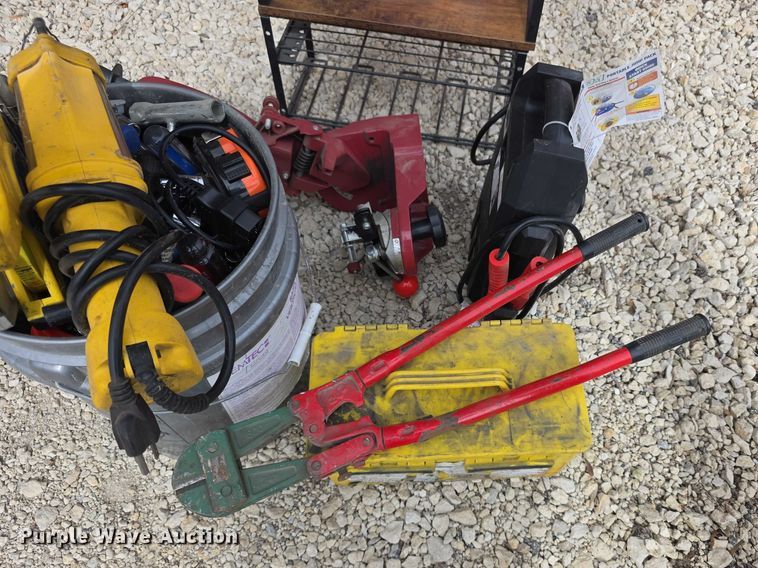 image for item DZ3949 Tools