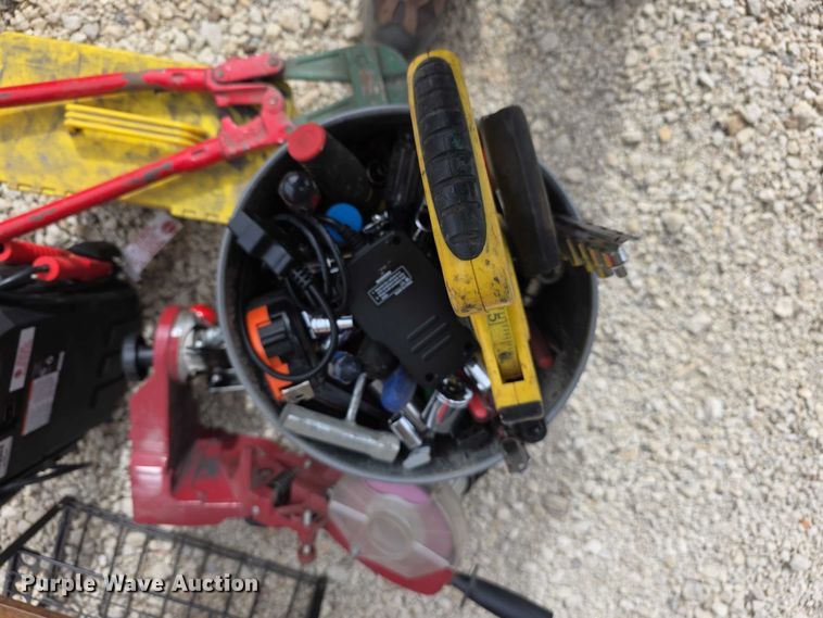 image for item DZ3949 Tools