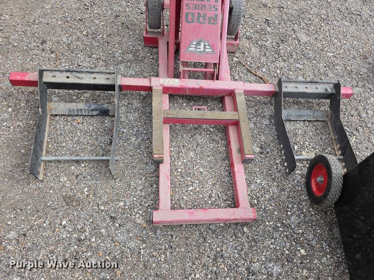 image for item DZ3951 Shop tools