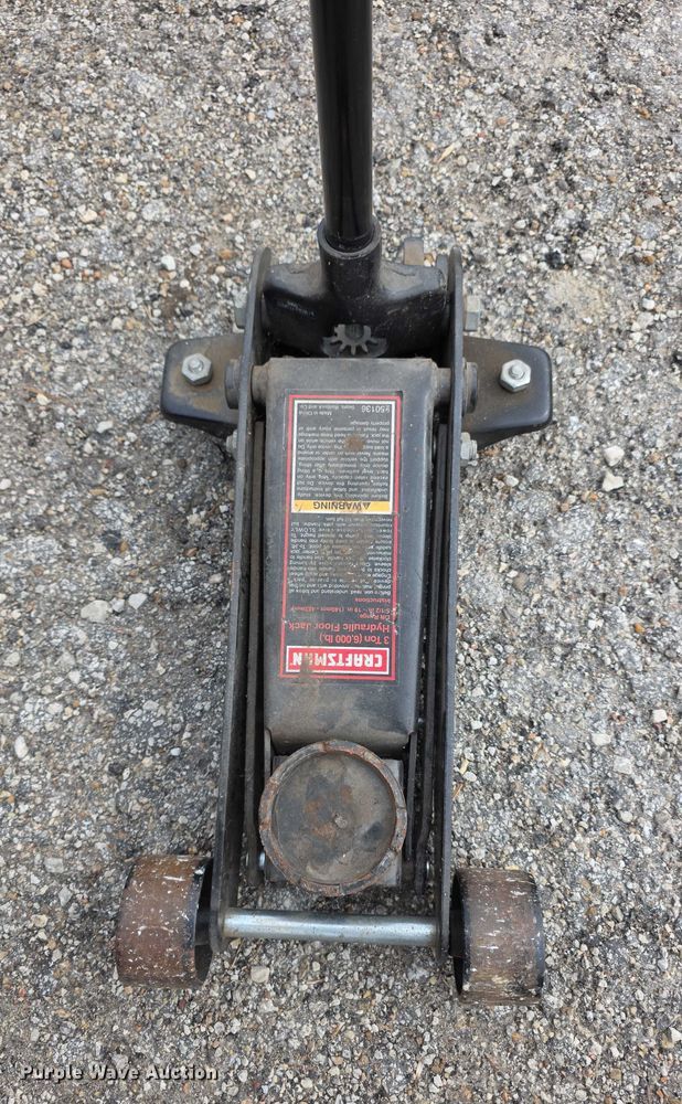 image for item DZ3951 Shop tools