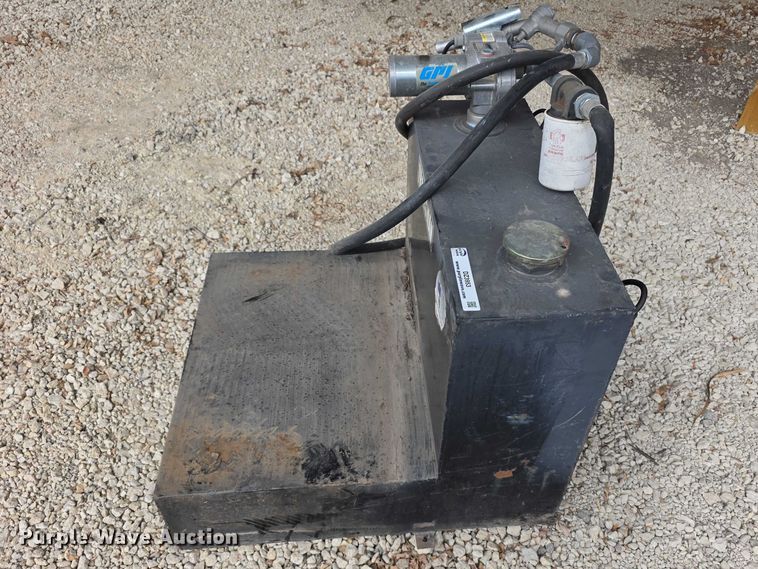 image for item DZ3953 Tradesman fuel transfer tank