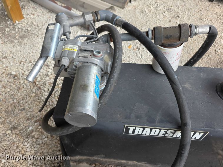 image for item DZ3953 Tradesman fuel transfer tank