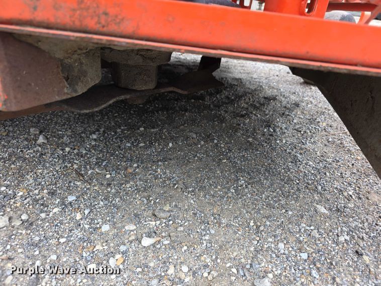 image for item DZ3954 Kubota Z421 ZTR lawn mower