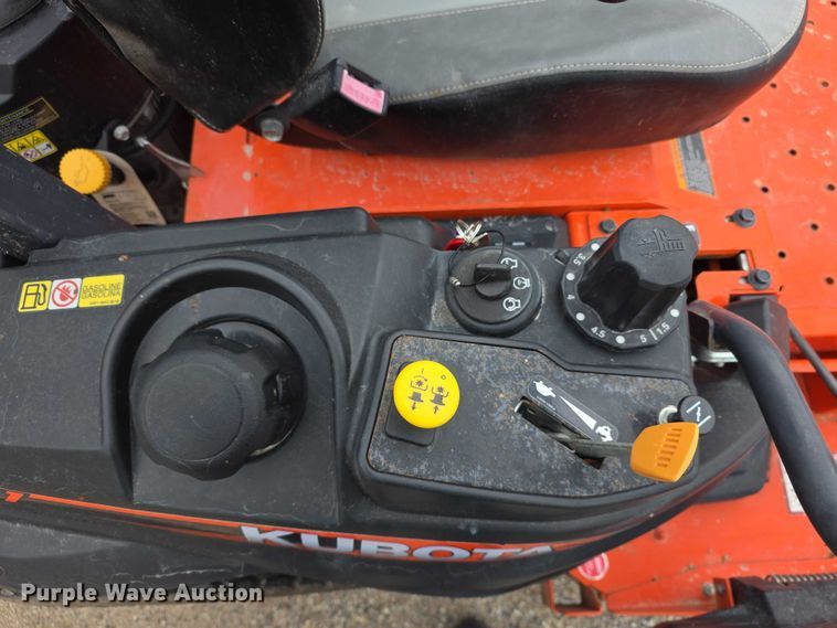 image for item DZ3954 Kubota Z421 ZTR lawn mower