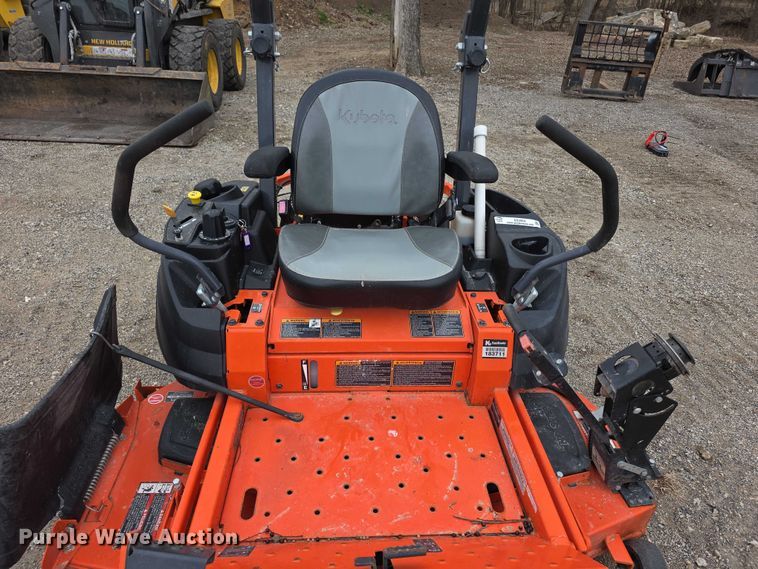 image for item DZ3954 Kubota Z421 ZTR lawn mower