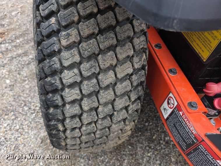 image for item DZ3954 Kubota Z421 ZTR lawn mower