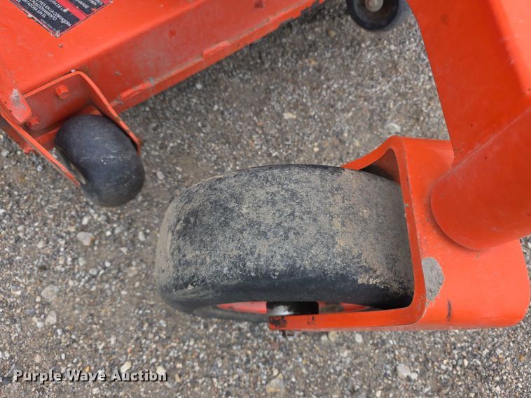 image for item DZ3954 Kubota Z421 ZTR lawn mower