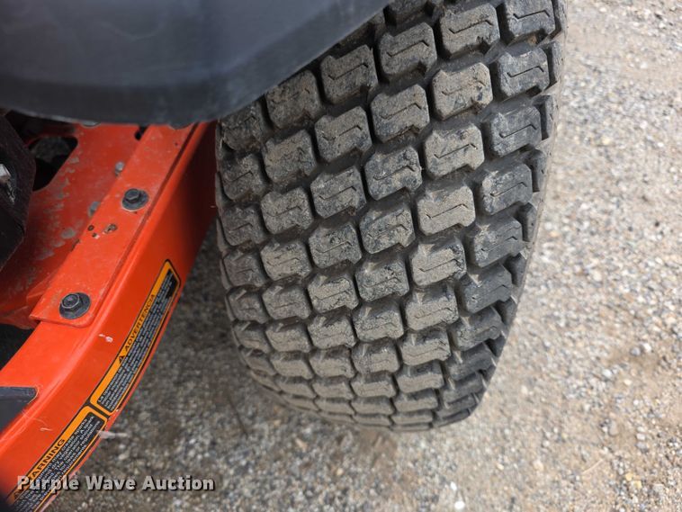 image for item DZ3954 Kubota Z421 ZTR lawn mower